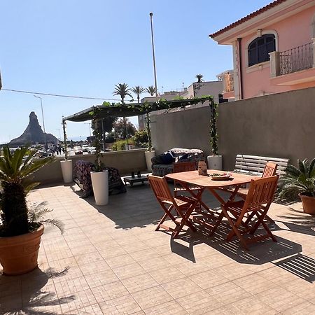 Terrazza Faraglioni Aci Trezza Exterior foto